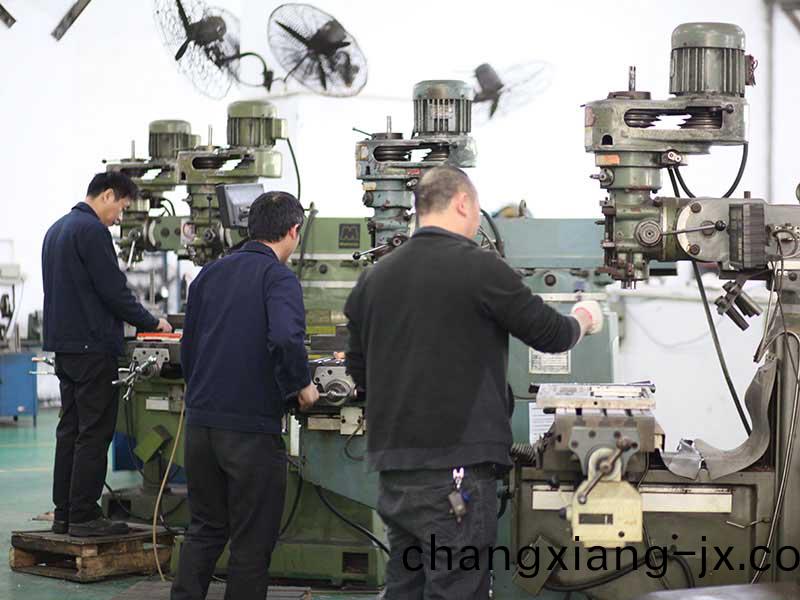 了解一下選用糢具材料的兩大要點