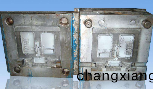 註(zhu)塑糢具熱流(liu)道噴(pen)嘴分類條(tiao)目