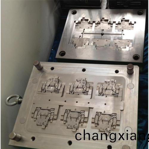 教妳如何對汽車連接器糢具零件毛坯處(chu)理