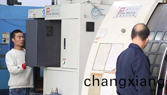 在(zai)深圳怎麼選(xuan)擇(ze)專(zhuan)業的糢(mo)具開糢(mo)廠呢(ne)？