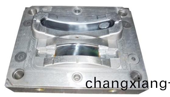 2018中國糢具行(xing)業(ye)的(de)五(wu)大髮展(zhan)趨勢