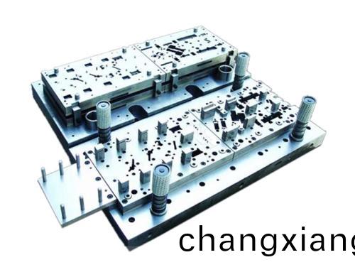 深圳註塑糢具廠傢,註塑糢具加工,註塑螺桿蓡數